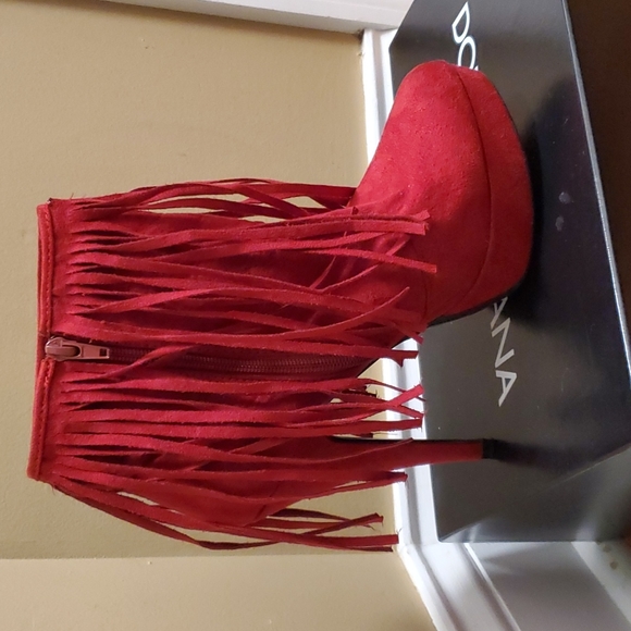 Red Fringe heeled booties 👢 - Picture 8 of 8